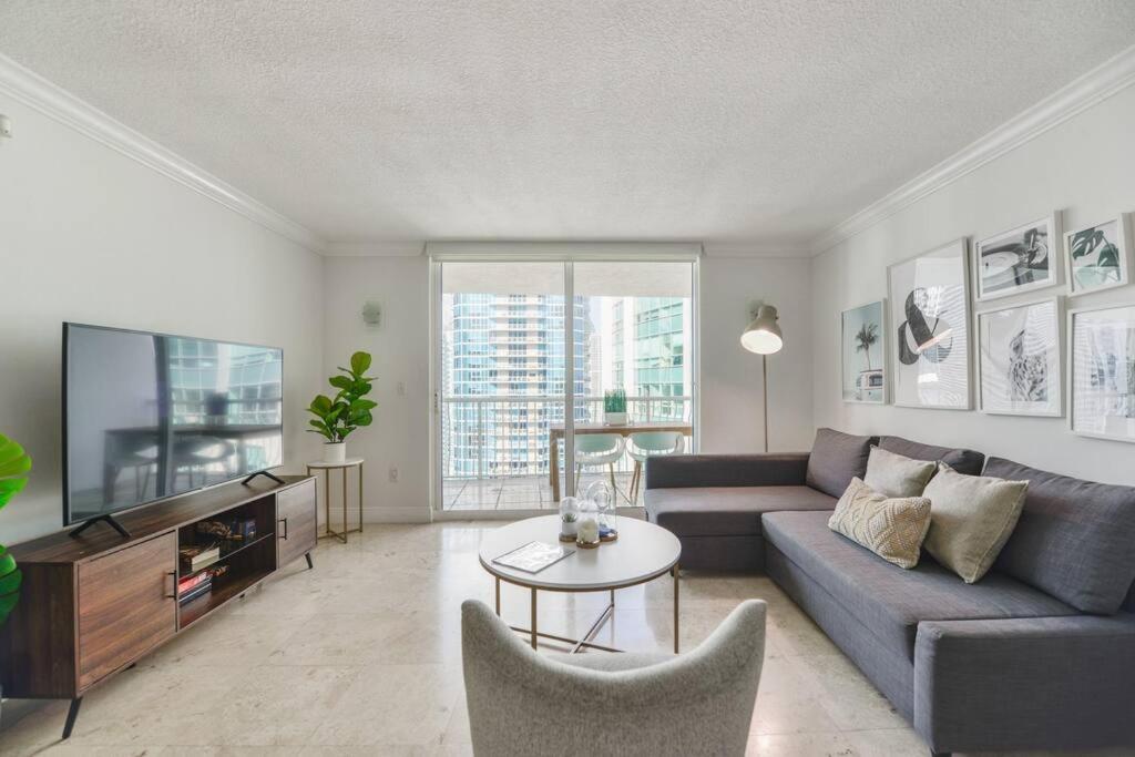 Centric Modern 40Thfloor Brickell Condo Free Parking By Palermo Home Miami Esterno foto