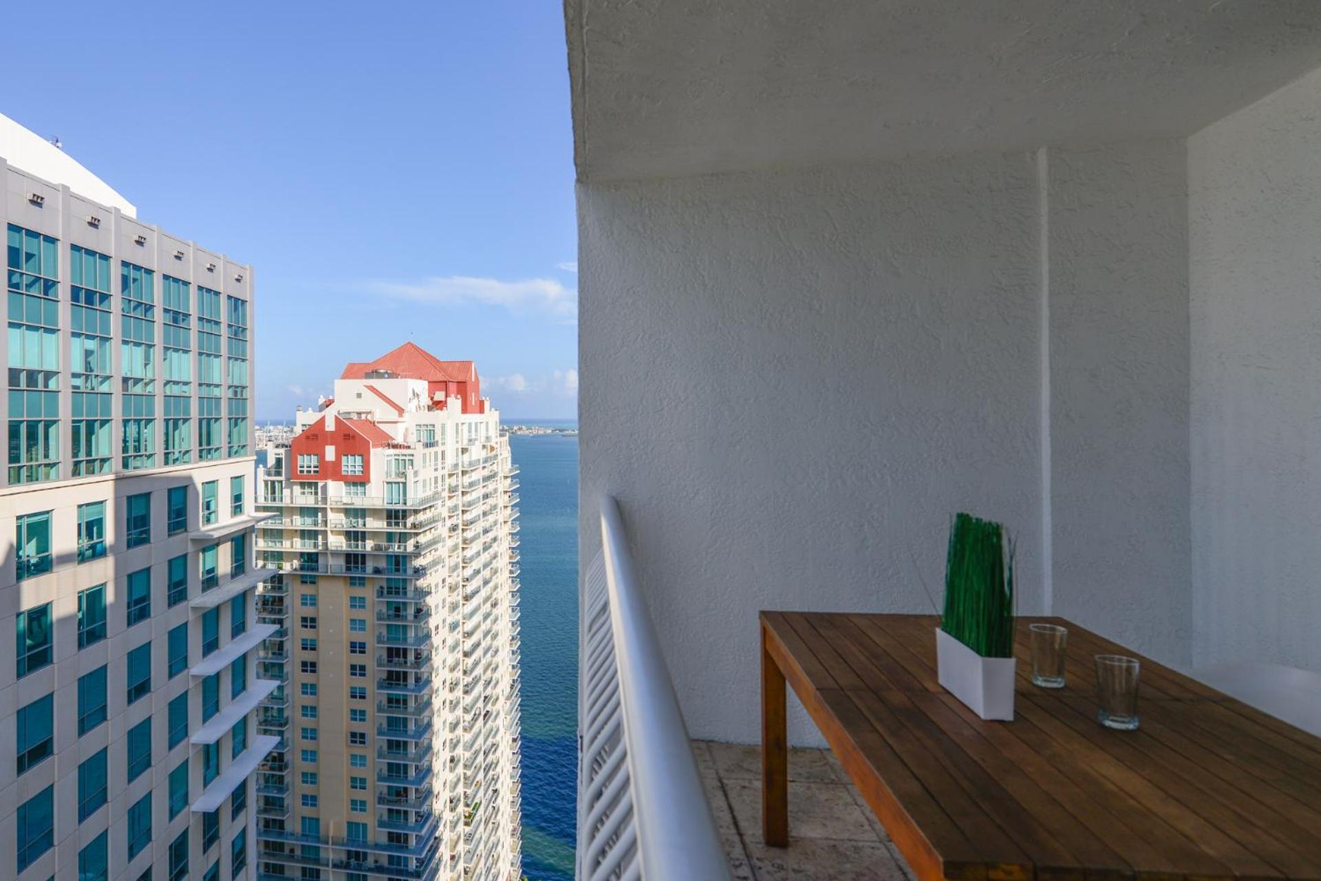 Centric Modern 40Thfloor Brickell Condo Free Parking By Palermo Home Miami Esterno foto